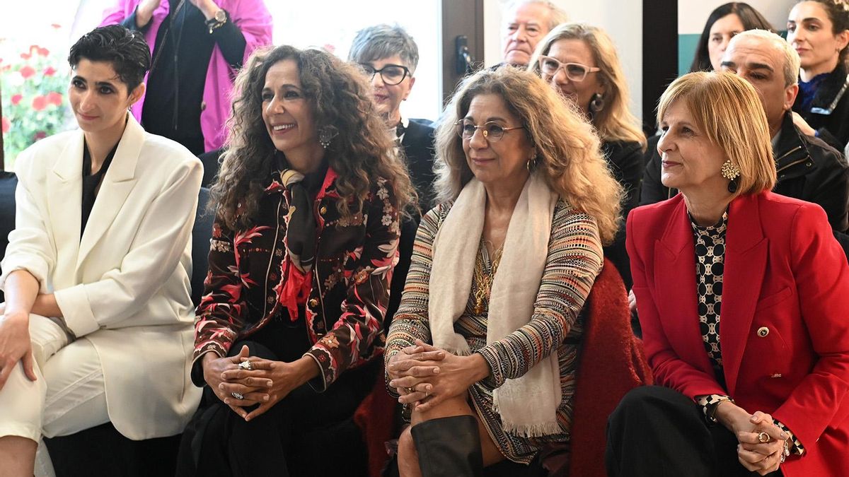 El ayuntamiento mantiene un contacto constante con la familia Flores para organizar el futuro y multitudinario acto de inauguración