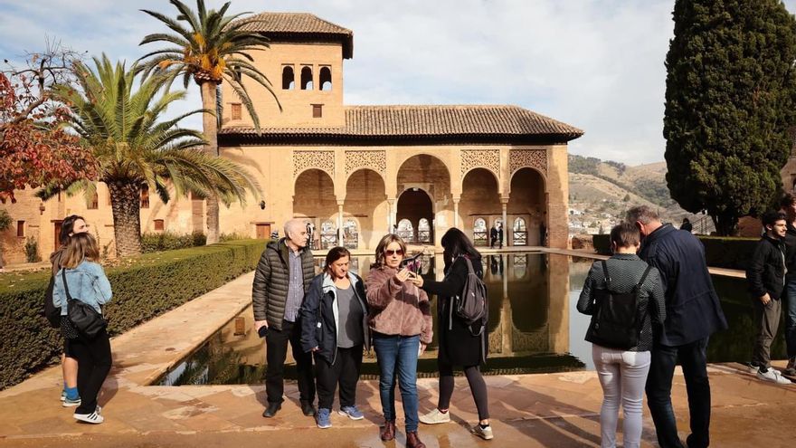 La Inspección de Trabajo certifica que la falta de empleados en la Alhambra afecta a la salud de la plantilla