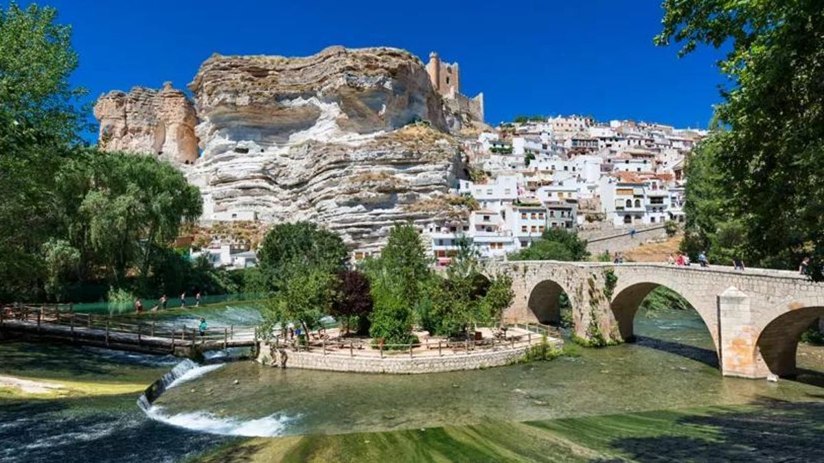 La Diputación de Albacete dará hasta 50.000 euros a pueblos pequeños para crear vivienda pública