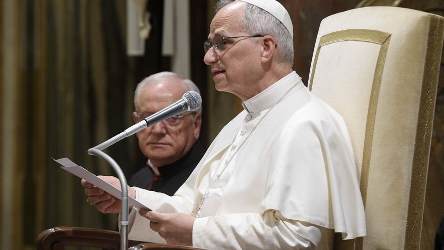 Con alusiones a Trump y Netanyahu, el papa León XIV criticó a quienes “traicionan los deseos de paz de los pueblos con la falsa propaganda del rearme"