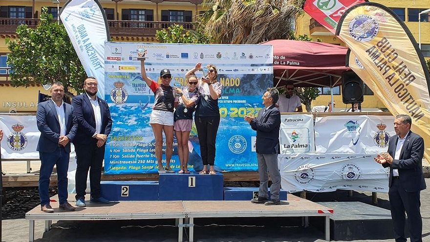 Pódium general femenino 7 km.