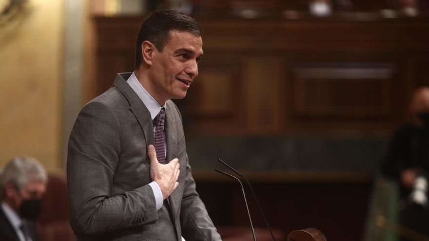 Archivo - El presidente del Gobierno, Pedro Sánchez, en un Pleno del Congreso