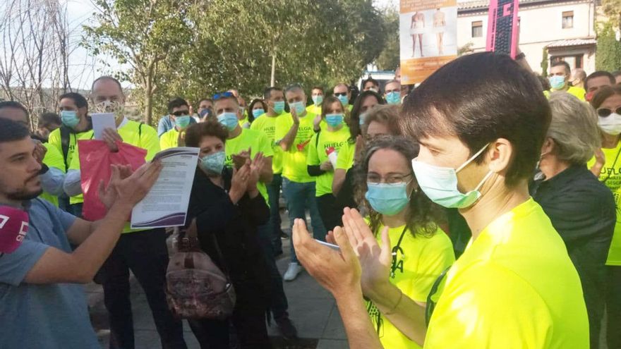 Informáticos del SESCAM en huelga piden aplazar la oposición que “dejará a decenas de personas en la calle” tras décadas de interinidad