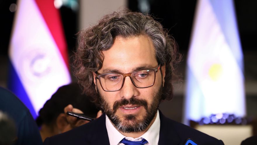 Argentina dice que ningún ruso llegado en 2022 obtuvo un pasaporte
