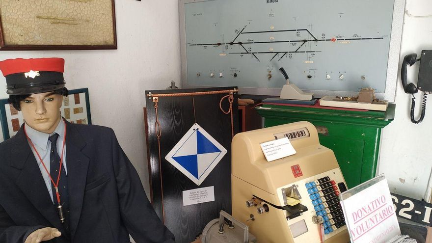 El 'desahucio' del Museo del Ferrocarril de Santander por ADIF hace peligrar la permanencia en Cantabria de material ferroviario histórico