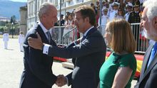 Feijóo en un acto en Galicia con el exministro de Defensa Pedro Morenés