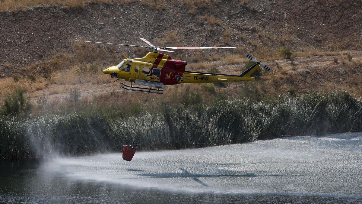 La Generalitat confina Gátova, pide el apoyo de la UME y eleva la alerta por el incendio de forestal de Segorbe, en la Sierra Calderona