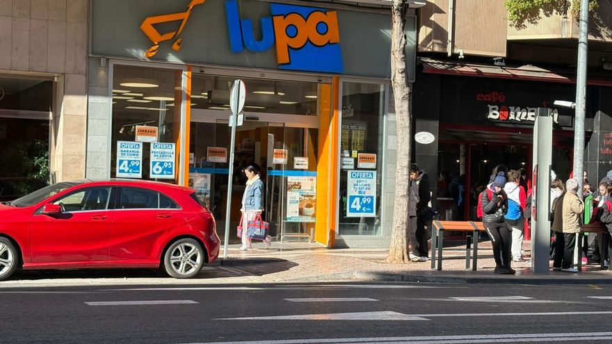 La Justicia condena a Supermercados Lupa por quitar un plus salarial a una cajera de Logroño