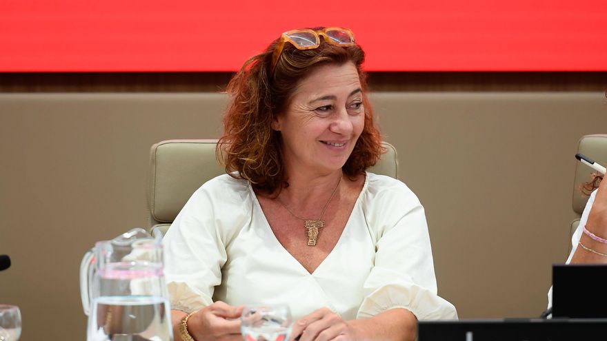 Armengol acusa a la derecha de alimentar "sentimientos racistas" con los inmigrantes