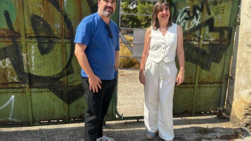 El grupo municipal del PSOE en Zaragoza aviva su crisis con una operación orgánica contra un edil enfrentado con la portavoz