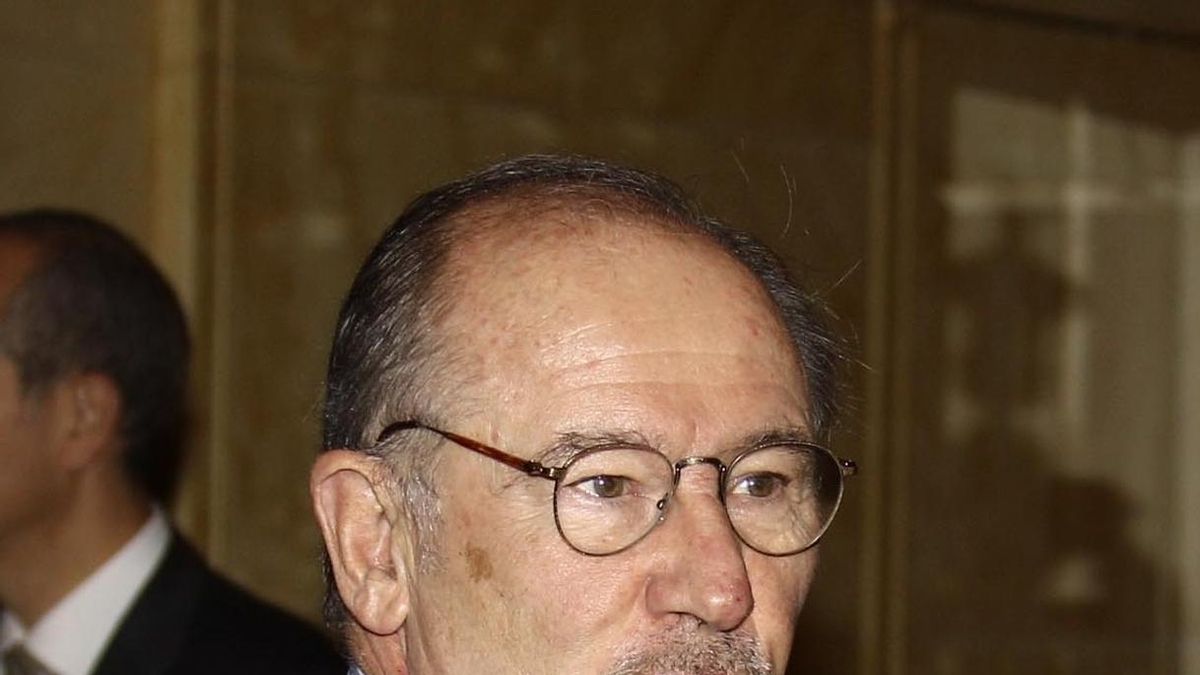 PP abre formalmente expediente a Rato y otros 12 afiliados por las 'tarjetas B', sin ninguna medida cautelar