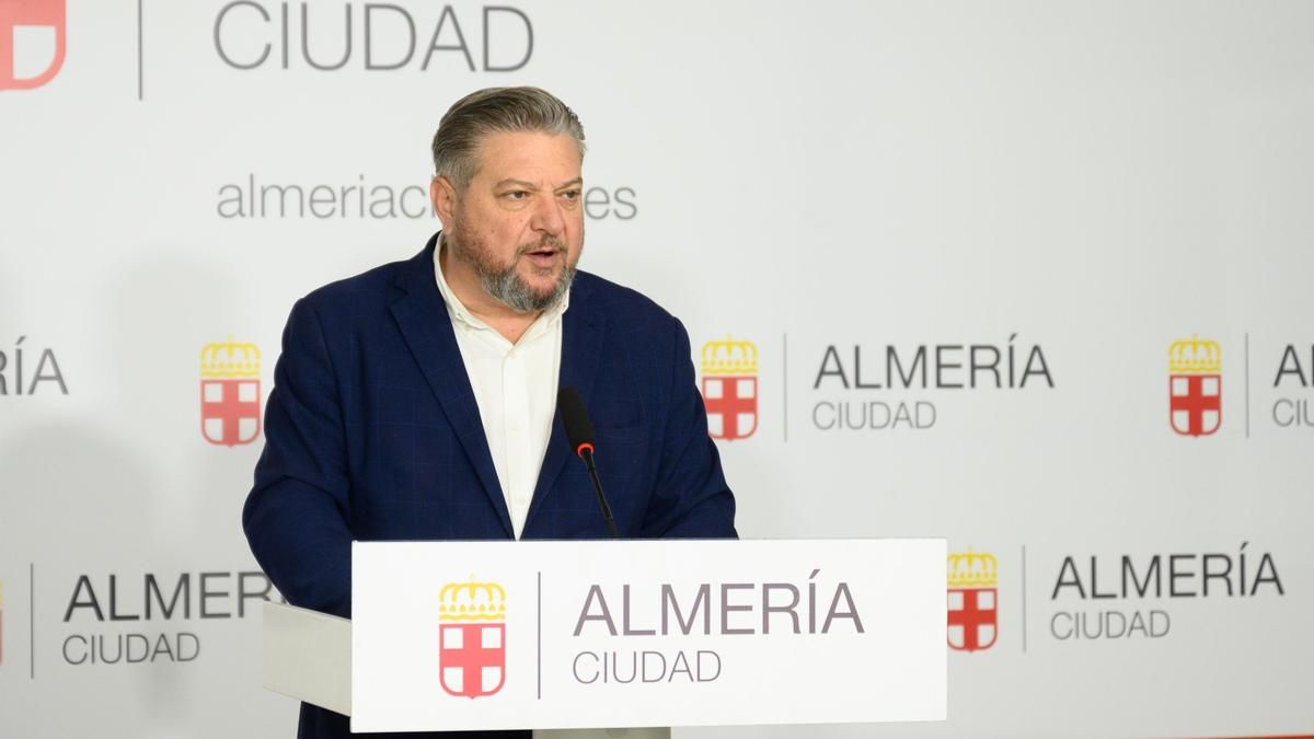 El concejal de Cultura y Educación del Ayuntamiento de Almería, Diego Cruz.