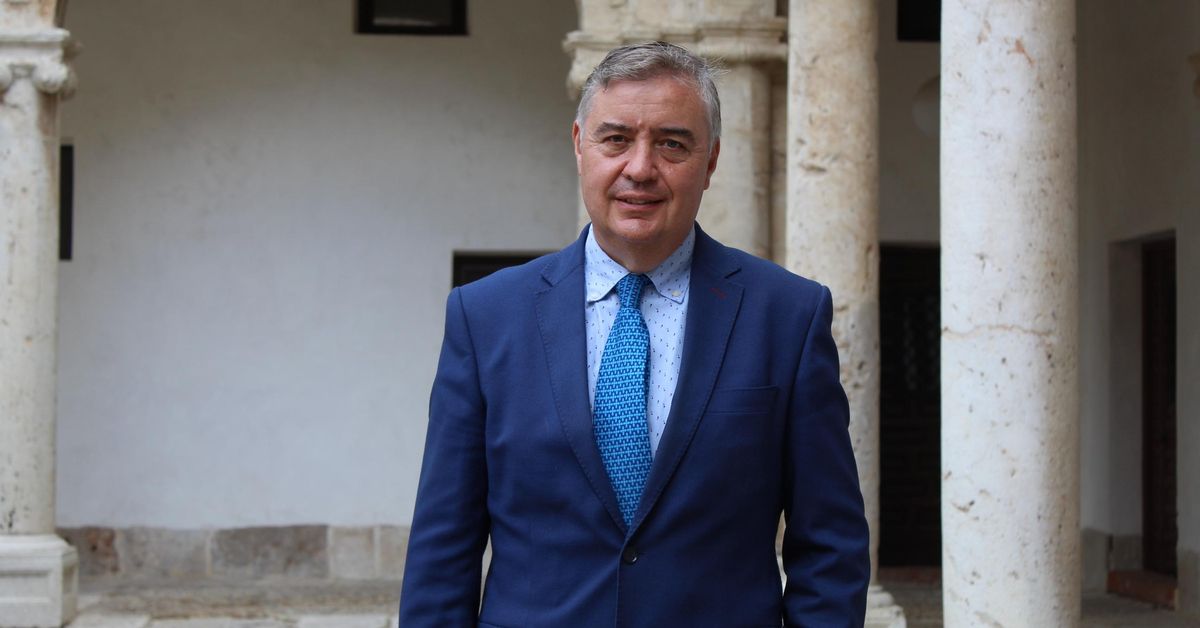 Francisco J. de la Mata “Estamos diseñando un edificio para los