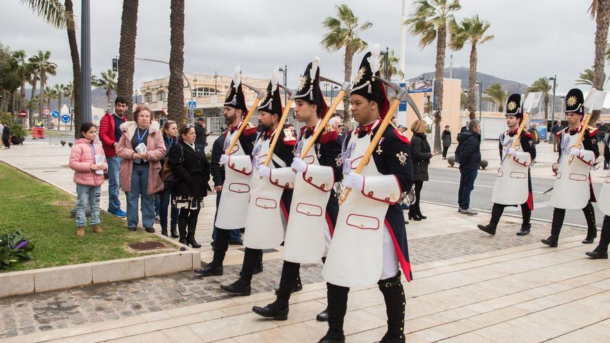Polémica en la Semana Santa de Cartagena: una cofradía, acusada de discriminación de género en un desfile