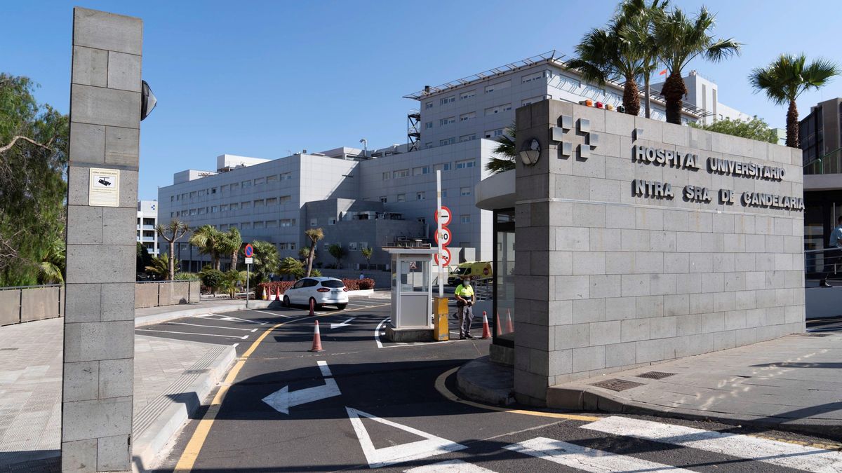 Two motorcycle riders critically injured in an accident in Tenerife taken to hospital