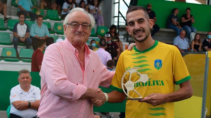 Luto en el fútbol montillano: fallece Miguel Navarro, presidente de honor del Montilla CF