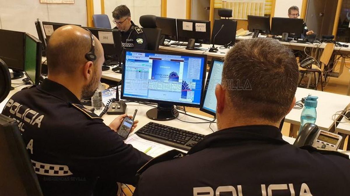 Cesan a un mando policial del Ayuntamiento de Sevilla al culparlo de desatender el turno nocturno del 092