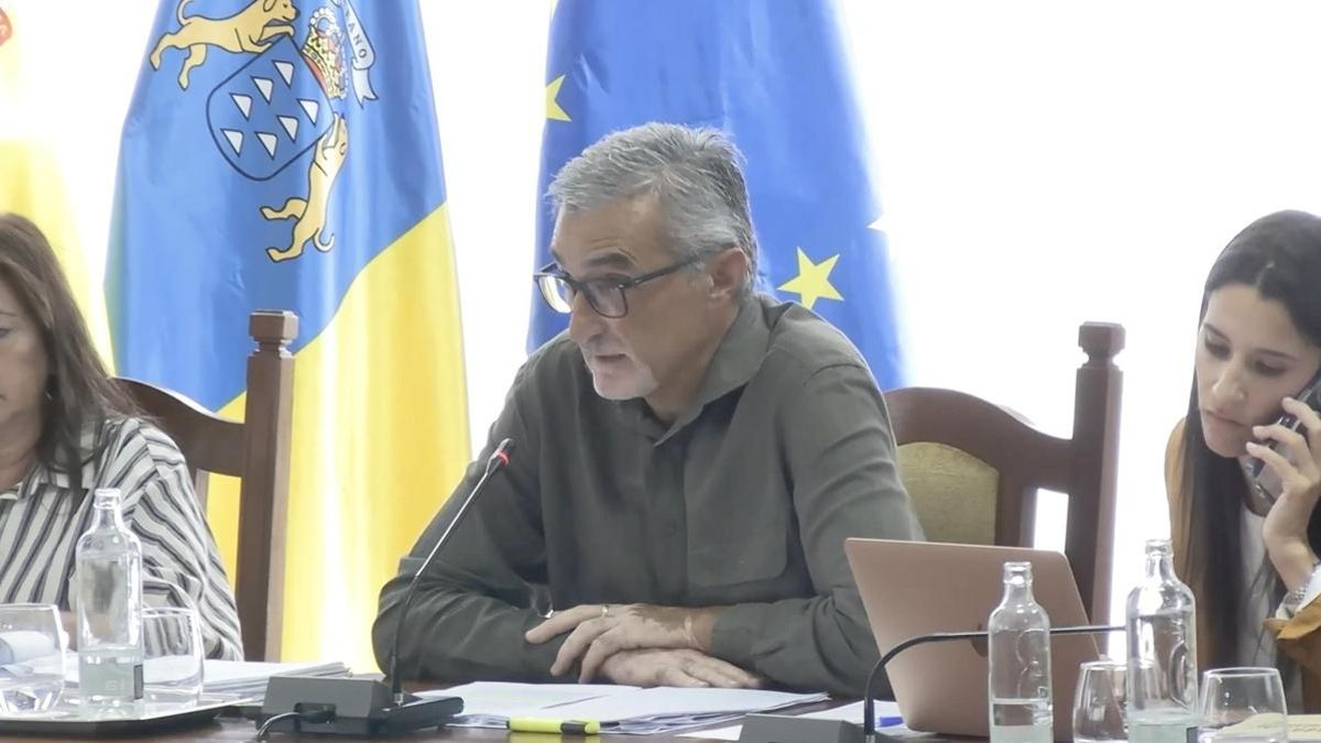 El Cabildo de Lanzarote quiere nombrar Hija Predilecta a Elisa Corujo después de su cese como presidenta de la Comisión de Garantías de la eutanasia