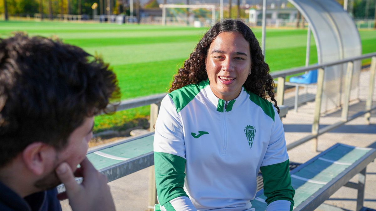 Entrevista para ATENEAS con Lorena Guillén, jugadora del Córdoba CF Femenino