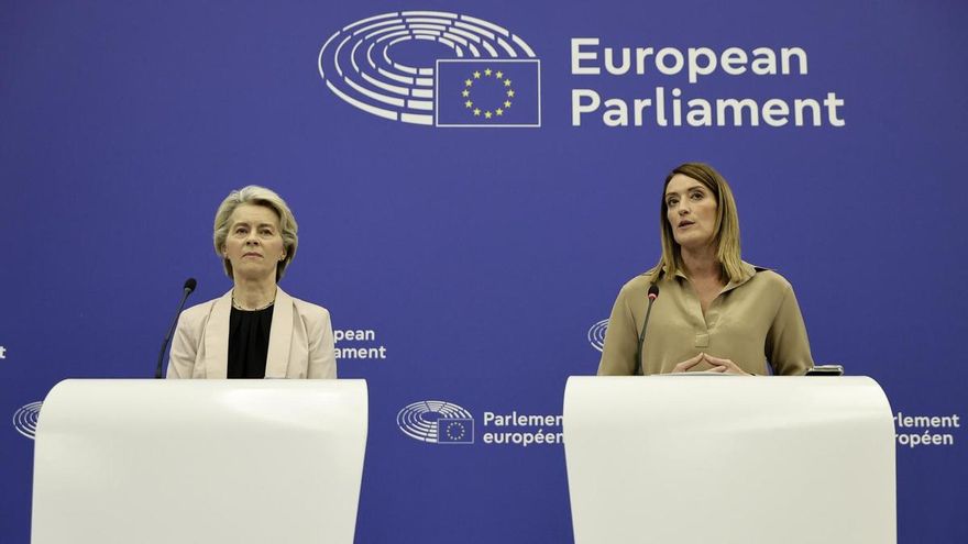 Ursula von der Leyen y Roberta Metsola en el Parlamento Europeo en noviembre de 2024