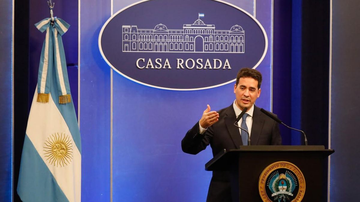 Adrián Ravier, vocero presidencial.