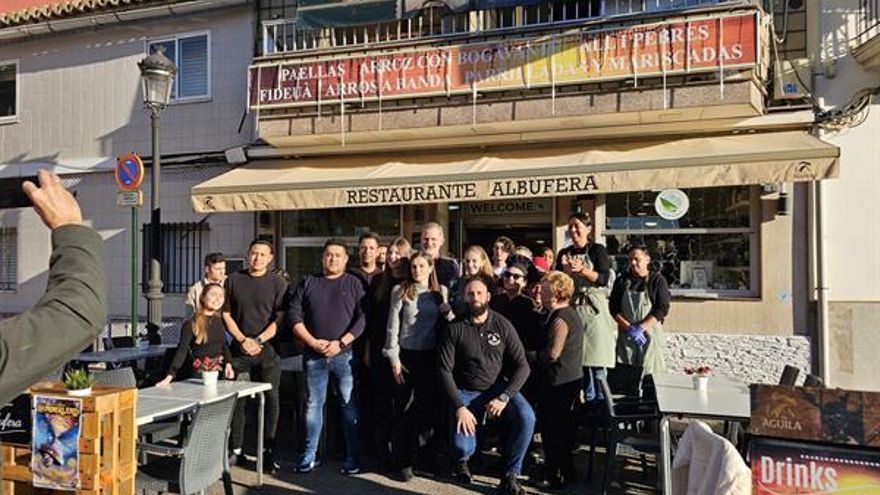 Los reyes visitan por sorpresa Catarroja y otras zonas afectadas por la DANA