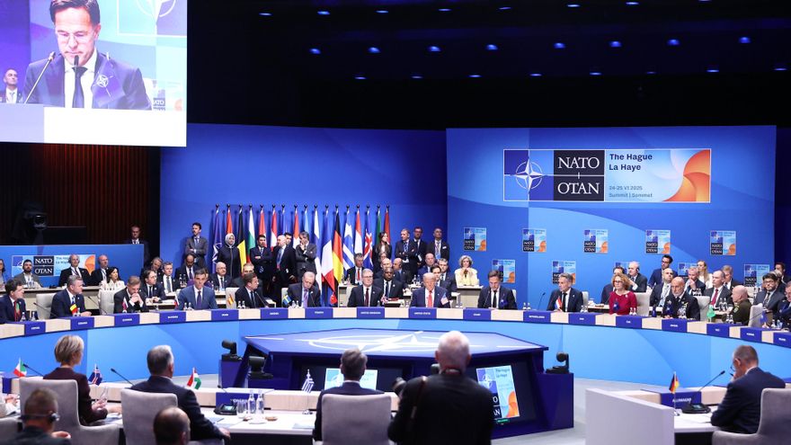 Vista general de la ceremonia de bienvenida de la segunda jornada de la Cumbre de la OTAN, a 25 de junio de 2025, en La Haya (Países Bajos). La cumbre está marcada por la negativa de España a subir el gasto en defensa al 5% del PIB.