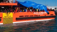 La realidad de la frontera sur desmiente al ministro Grande-Marlaska: colapso en la acogida de migrantes