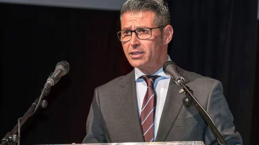 Una segunda mujer denuncia por acoso sexual al alcalde de Almussafes ante el PSOE mientras declaran dos testigos