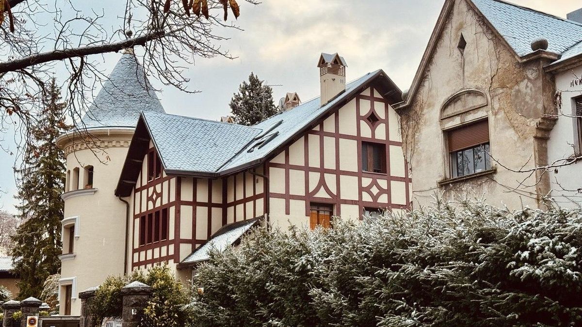 El primer gran temporal en años deja nieve en las calles de Vitoria e incidencias de tráfico en la red principal de Gipuzkoa