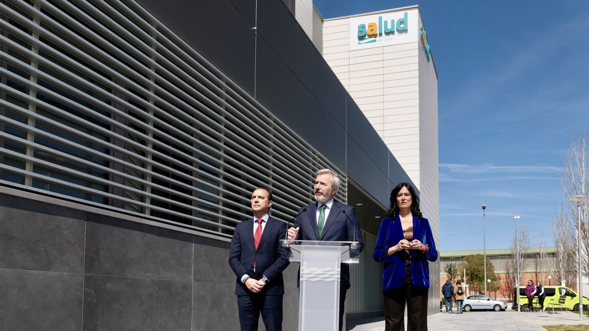 El PP se apropia de la inauguración 'fantasma' del nuevo centro de salud de Huesca