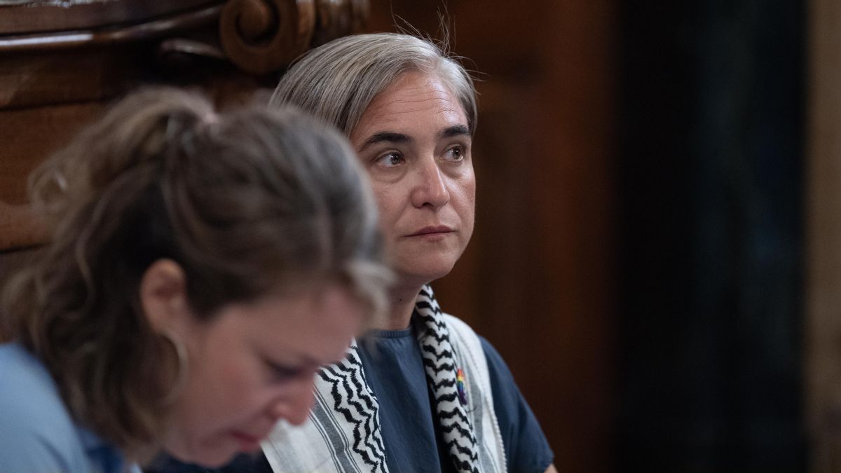 Los Comuns reformarán el código ético para blindar que Colau pueda volver a presentarse a la alcaldía