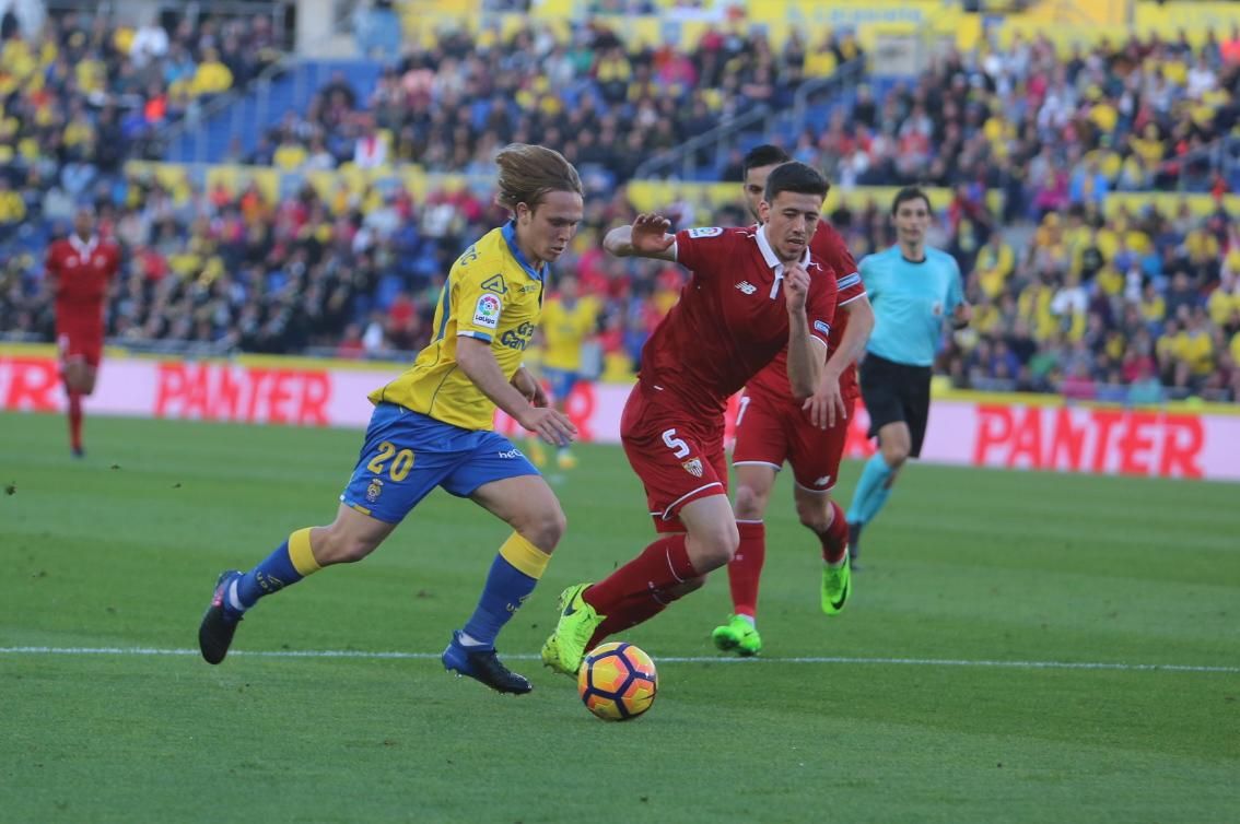 Imagen del partido entre la UD Las Palmas y el Sevilla FC. Alejandro Ramos.