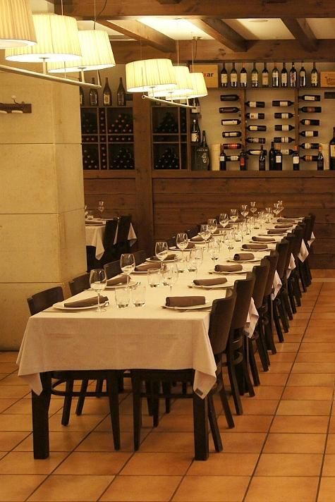 El comedor interior puede albergar a 140 comensales aproximadamente
