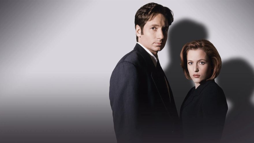 'Expediente X', la serie que convirtió los ovnis y las conspiraciones en fenómeno mundial y que puedes volver a ver en Disney+