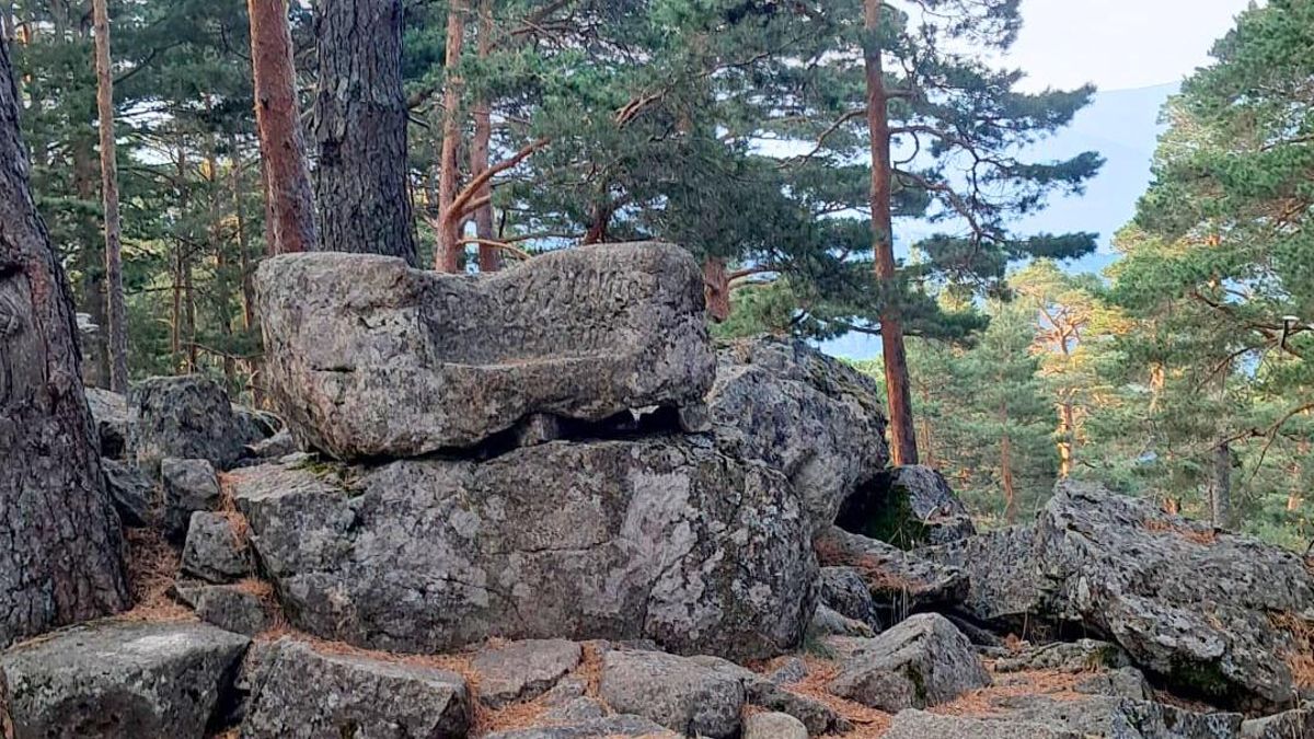 La Silla del Rey en el Moño de la Tía Andrea (Segovia).