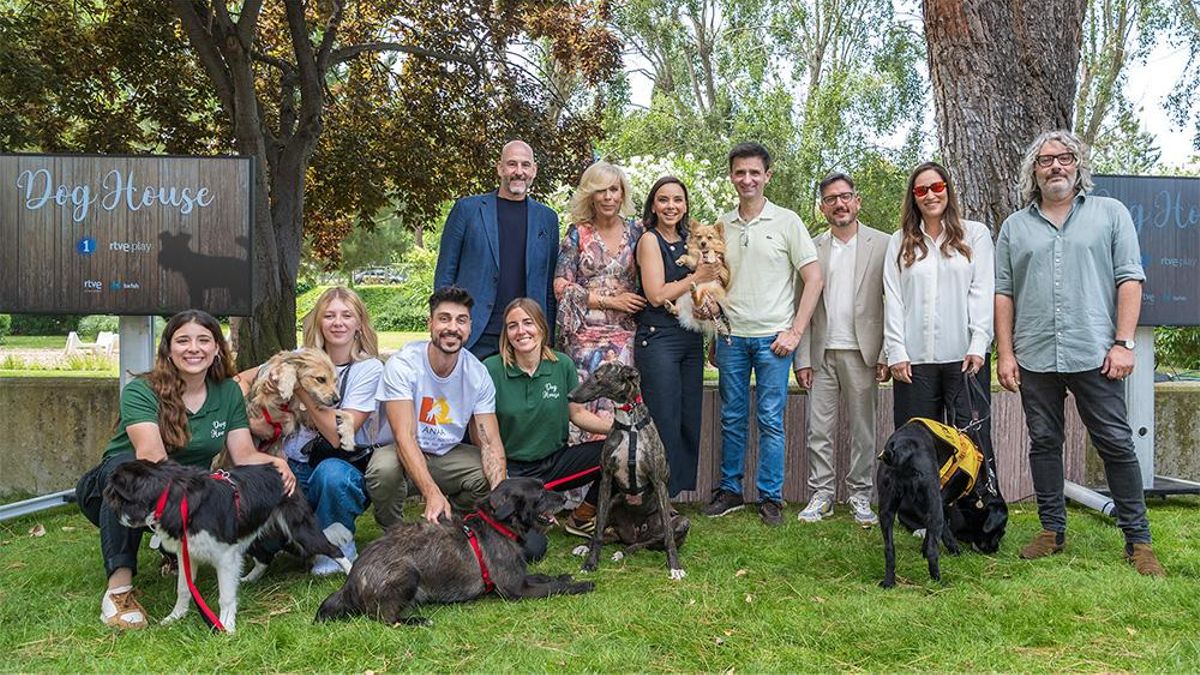 Presentación de 'Dog House'