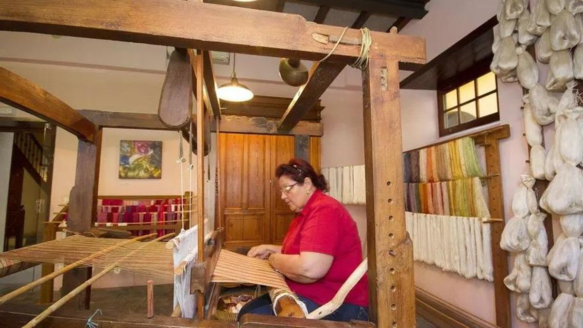 Las Hilanderas  de El Paso, nominadas a los Premios Academia de la Moda Española 2026 en la categoría ‘Altas Artesanías aplicadas a la Moda’