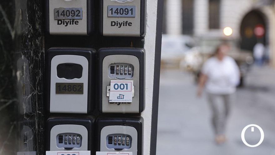 Ocho de cada diez licencias de pisos turísticos suspendidas en Córdoba están en la capital