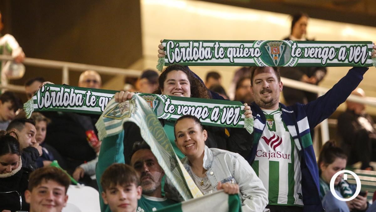 Grada Blanquiverde del Córdoba CF - Real Murcia