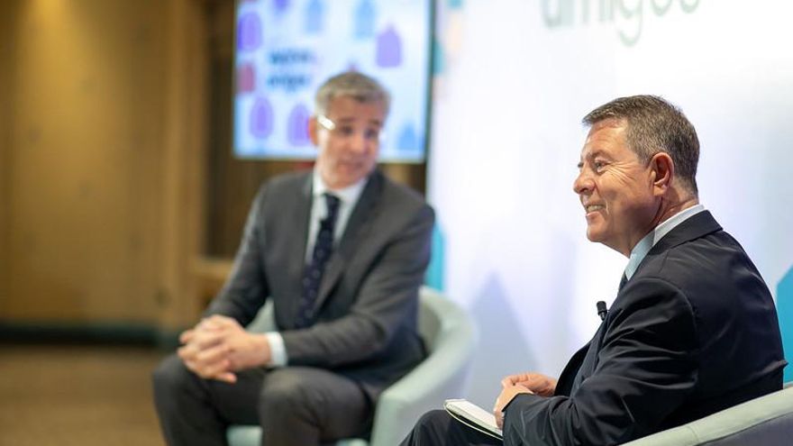 Page lamenta "mucho" los insultos que está recibiendo Pilar Alegría en redes sociales: "No se lo merece nadie"