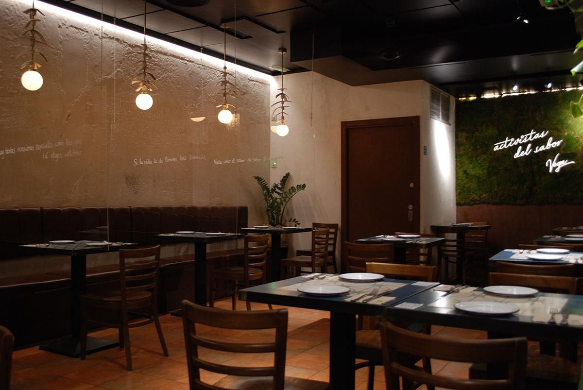 Aquí, esperando la ducha gasificada