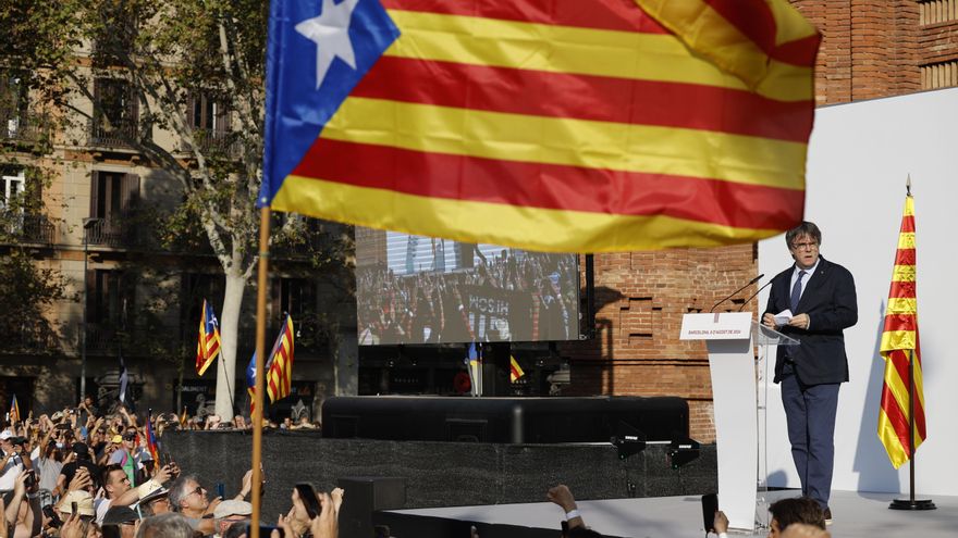 La Fiscalía descarta "órdenes" de los jefes de los Mossos para permitir la huida de Puigdemont