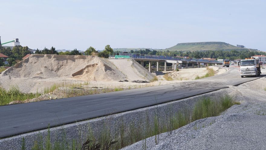 Las obras para ampliar la autovía entre Santander y Torrelavega siguen paradas mientras se negocia con las adjudicatarias