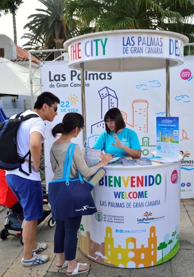 Celebración del Día del Turismo en Las Palmas de Gran Canaria. (TONY HERNÁNDEZ)