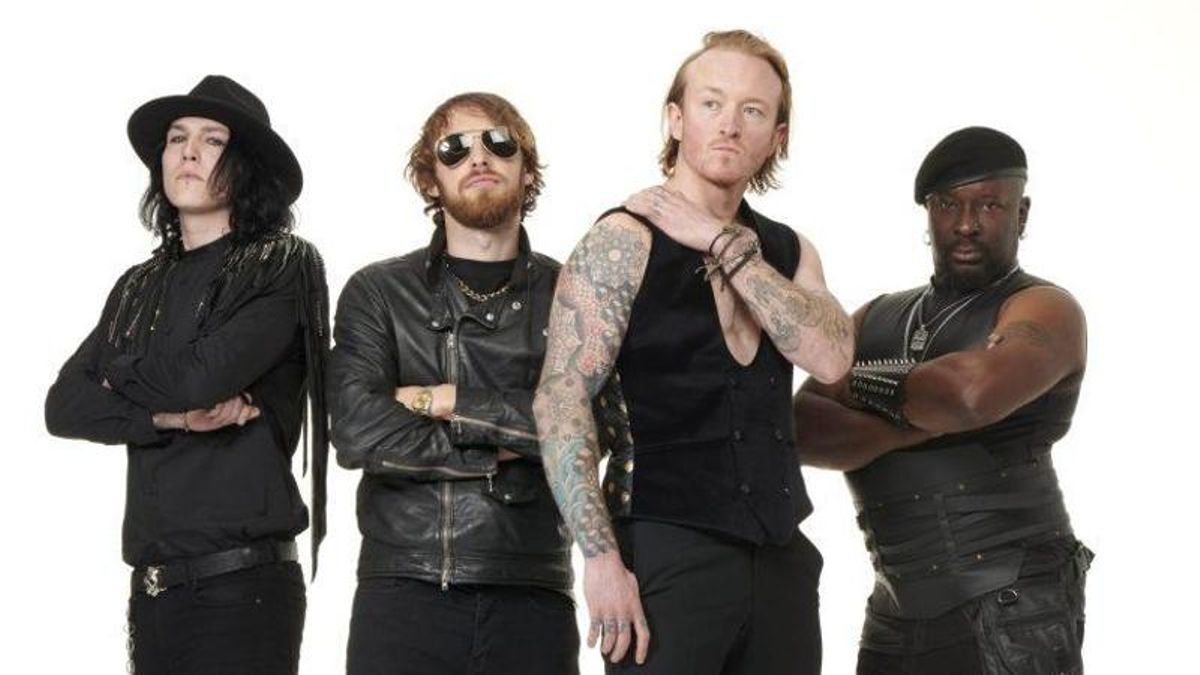 La banda Electric Black.