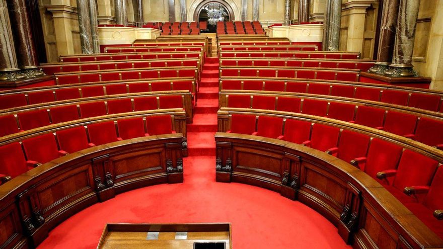 El Parlament de Catalunya paga 1,7 millones anuales a funcionarios que ya no trabajan en la Cámara