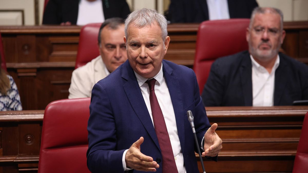 El PSOE acusa al Gobierno canario de “asfixiar” a las universidades: “Es el modo Clavijo, más gasto en Presidencia y menos en conocimiento”