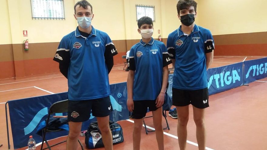 El TM Defense-La Palma lidera el Grupo 1 de Primera División tras sumar tres victorias ante equipos gallegos