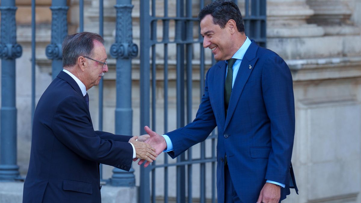 Vivas esgrime la visita de Felipe VI a Ceuta para cargar contra Sánchez: "El Rey me ha llamado cinco veces, el presidente una"
